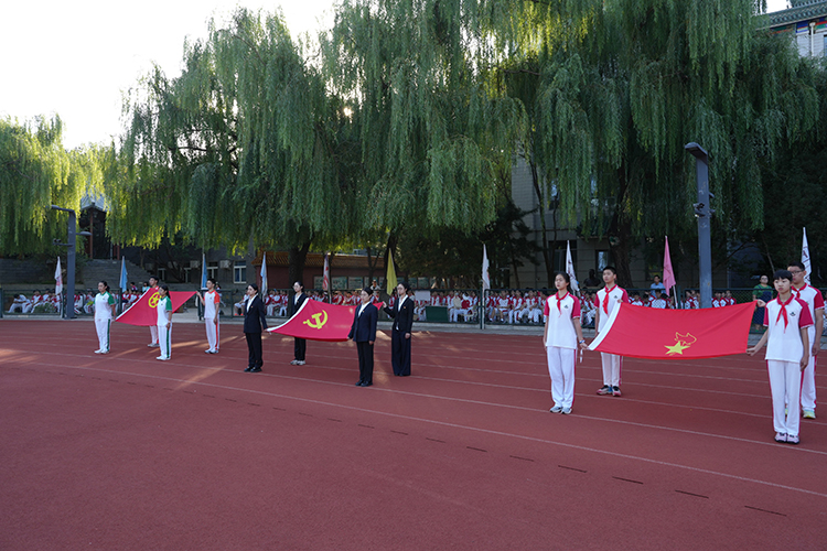 初心不忘忆英烈,擎旗奋进续荣光———烈士纪念日主题活动