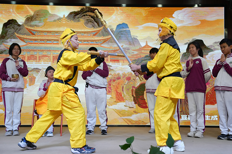 西游寻梦，青春传声——初一年级“经典永流传”《西游记》主题文化展演圆满落幕