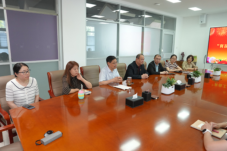 2.JPG