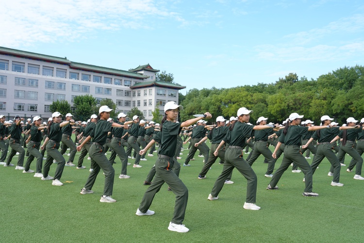 图片13.JPG